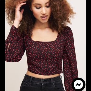 Dynamite romantic blouse